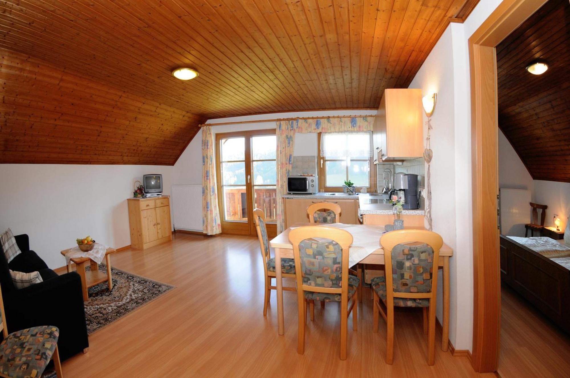 Haus Lukasser เกริบมิง ภายนอก รูปภาพ
