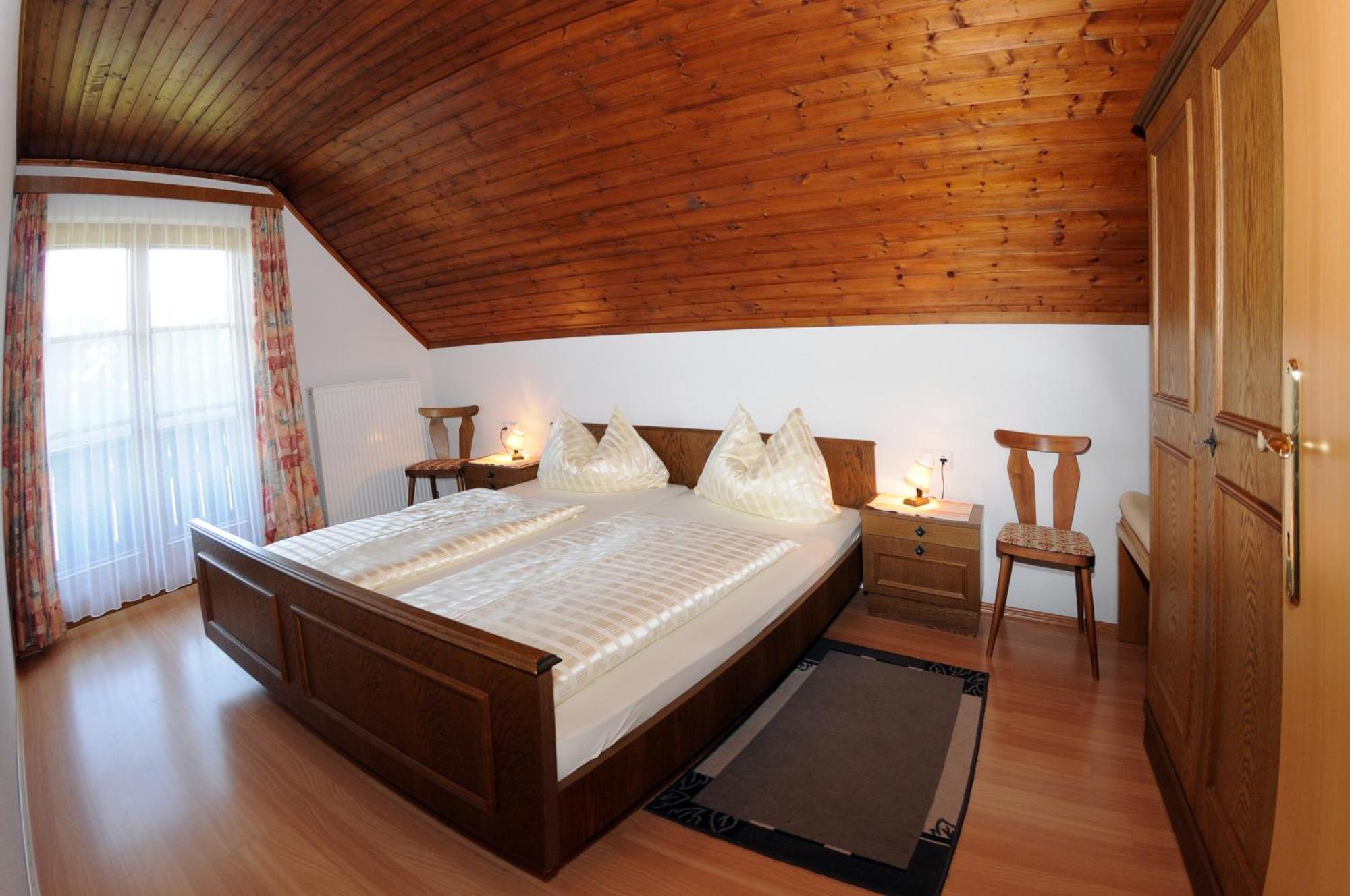 Haus Lukasser เกริบมิง ภายนอก รูปภาพ