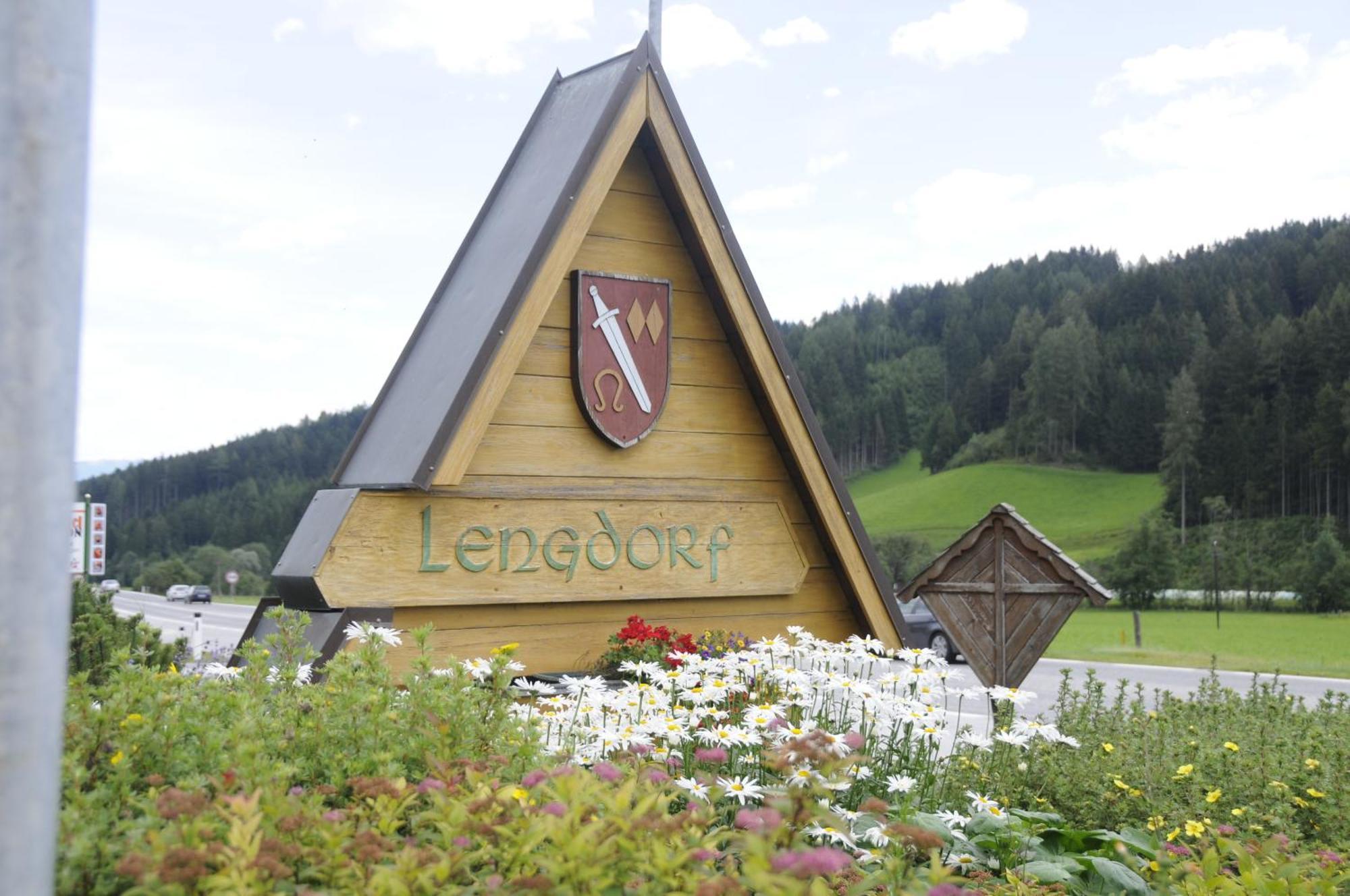 Haus Lukasser เกริบมิง ภายนอก รูปภาพ